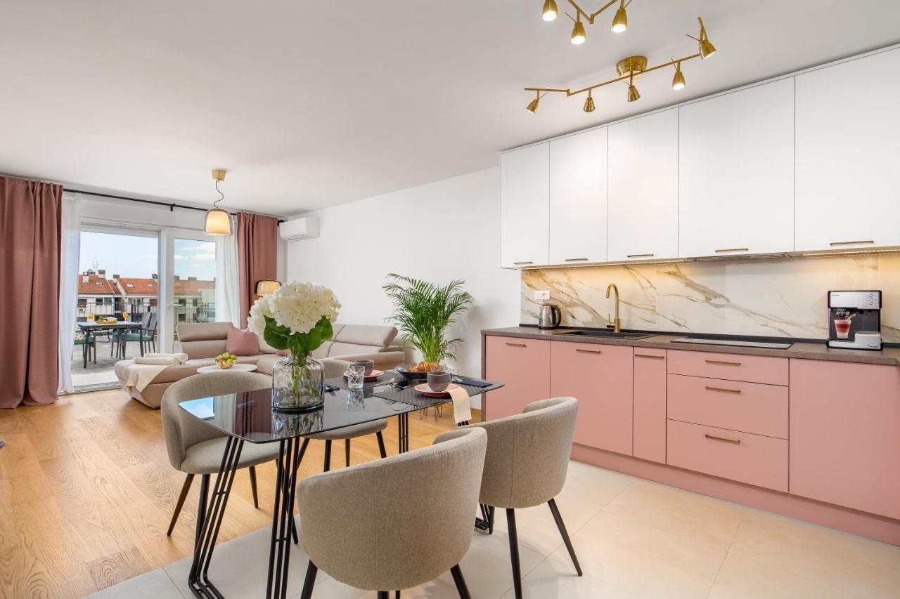 Seaview Apartment „Megan“ With Sunny Terrace Kastav Exterior photo